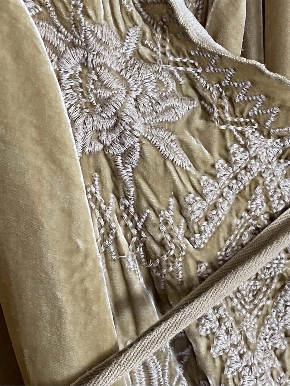 Boho Johnny Was Velvet Tie-Waist Robe Cardigan in tan/Beige - Picture 6 of 13